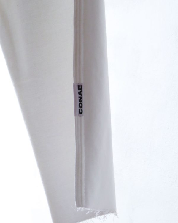 WHITE SHORT